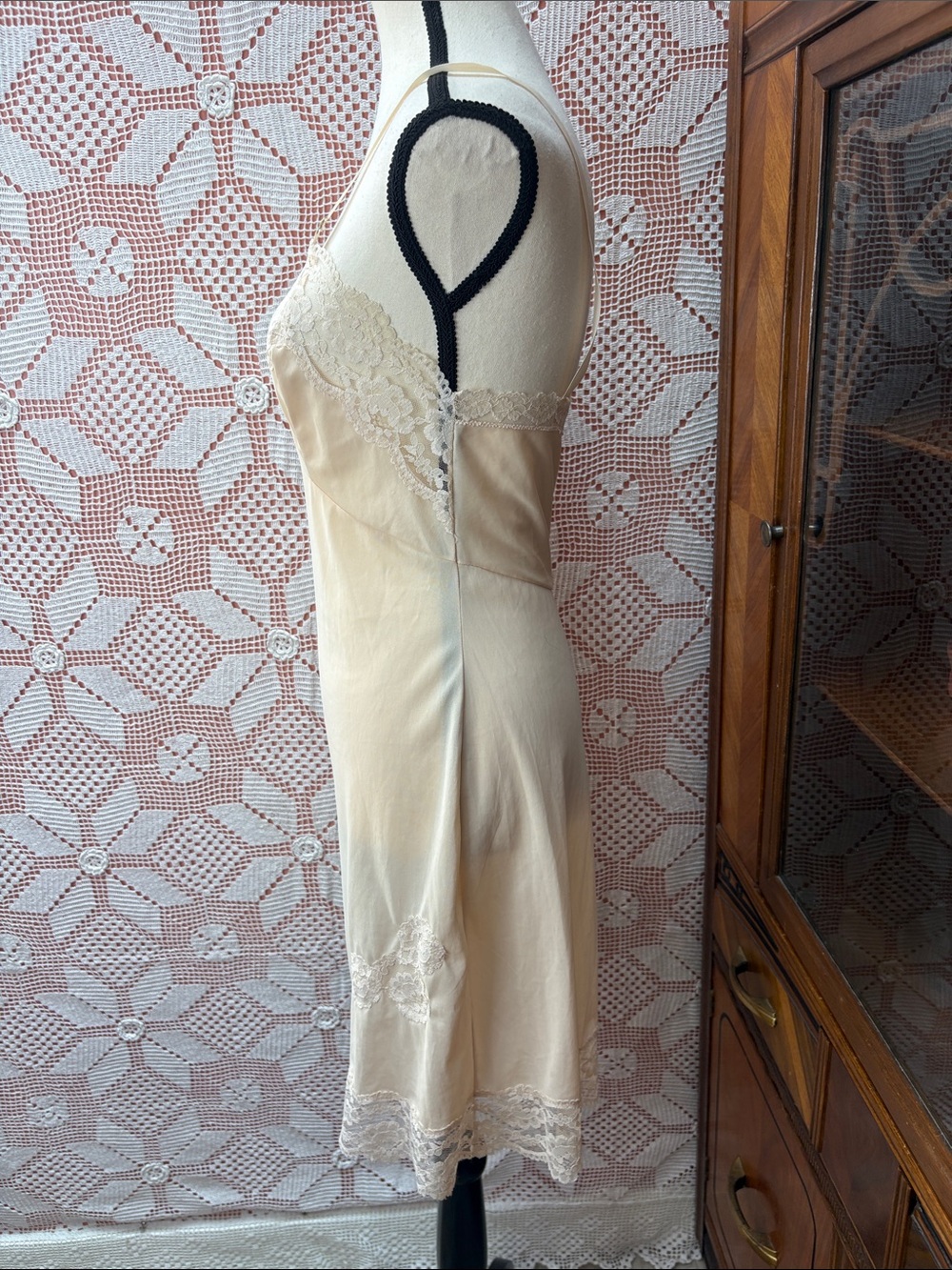 Vintage Ivory Lace Slip Dress Sz sm - Picture 5 of 9